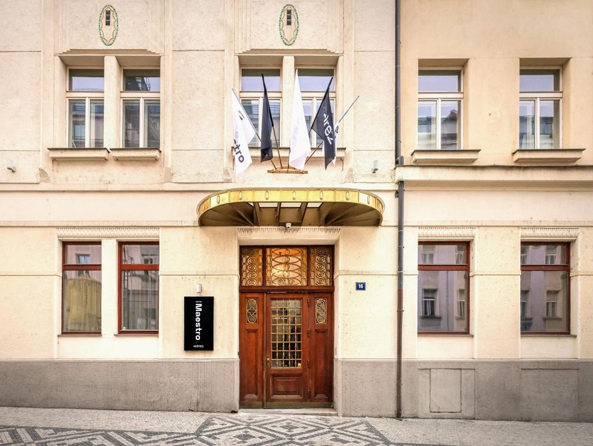 Hotel Maestro By Adrez Praga Exterior foto